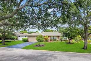 639 NW 101st Terrace, Coral Springs, FL 33071 - Photo 1