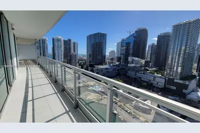 92 SW 3rd St #2804, Miami, FL 33130 - Photo 1