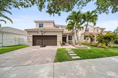 721 Tanglewood Cir #0, Weston, FL 33327 - Photo 1