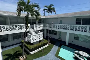 1005 S 17th Ave, Hollywood, FL 33020 - Photo 1