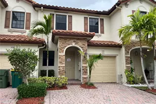 300 SE 37th Ter, Homestead, FL 33033 - Photo 1