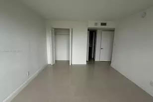 16546 NE 26th Ave, North Miami Beach, FL 33160 - Photo 1