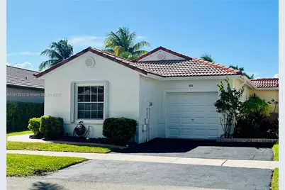 886 SW 180th Ter, Pembroke Pines, FL 33029 - Photo 1