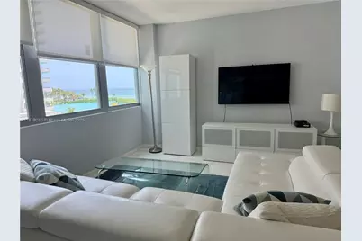 5055 Collins Ave #4A, Miami Beach, FL 33140 - Photo 1