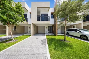 4133 N Oak Pl, Dania Beach, FL 33314 - Photo 1