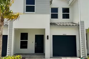 18409 SW 1st St, Pembroke Pines, FL 33029 - Photo 1