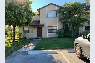 216 Lakeside Cir #Dr, Sunrise, FL 33326 - Photo 1