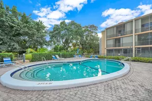 3900 N Hills Dr, Hollywood, FL 33021 - Photo 1