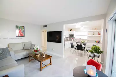 380 E 35th St #2110, Hialeah, FL 33013 - Photo 1