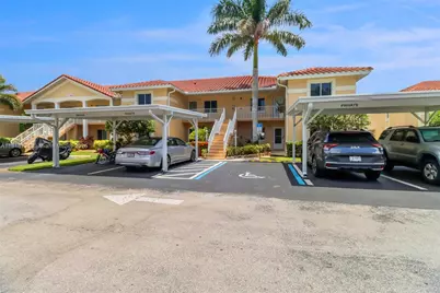 196 Furse Lakes Cir #A6, Other City - In The State Of Florida, FL 34104 - Photo 1