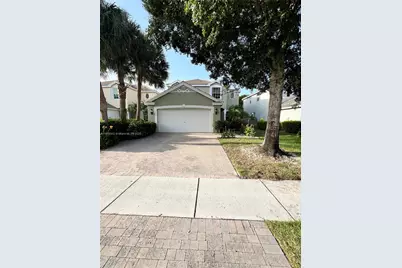136 Hamilton Ter, Royal Palm Beach, FL 33414 - Photo 1