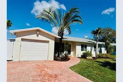 9431 NW 10th St, Pembroke Pines, FL 33024 - Photo 1