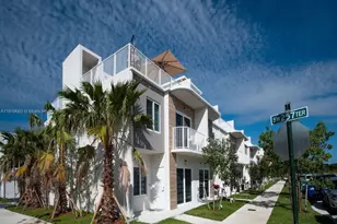 25718 SW 143rd Path, Homestead, FL 33032 - Photo 1
