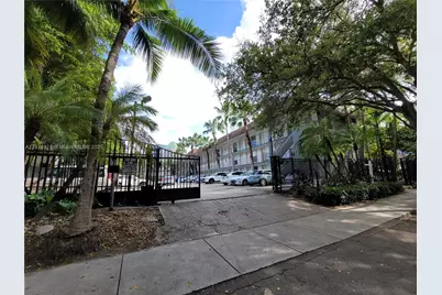 3245 Virginia St #17, Miami, FL 33133 - Photo 1