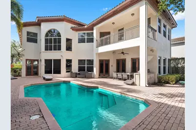 19501 NE 14 Ct, North Miami Beach, FL 33169 - Photo 1