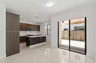 535 SW 91st Pl, Miami, FL 33174 - Photo 1