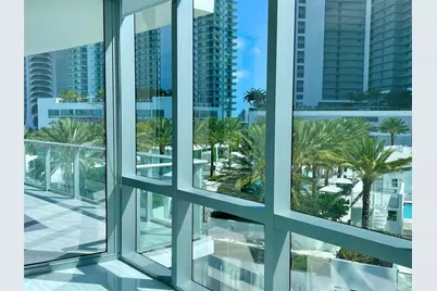 851 NE 1st Ave #909, Miami, FL 33132 - Photo 1