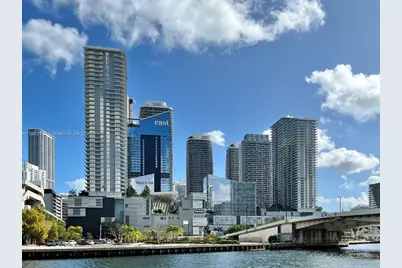 68 SE 6th St #3606, Miami, FL 33131 - Photo 1