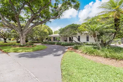 11900 SW 72nd Pl, Pinecrest, FL 33156 - Photo 1