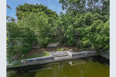 1805 Ixora Rd, North Miami, FL 33181 - Photo 1