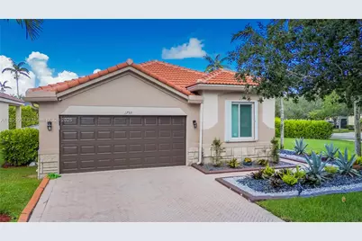 1753 Aspen Ln, Weston, FL 33327 - Photo 1