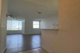 2831 N Oakland Forest Dr, Oakland Park, FL 33309 - Photo 1