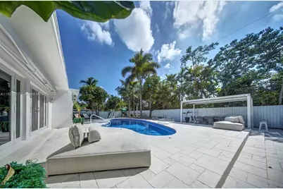 2020 Alamanda Dr #0, North Miami, FL 33181 - Photo 1