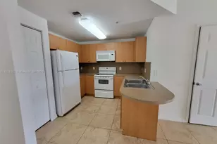 435 SW 12th Ave, Miami, FL 33130 - Photo 1