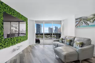 19195 NE 36th Ct, Aventura, FL 33180 - Photo 1