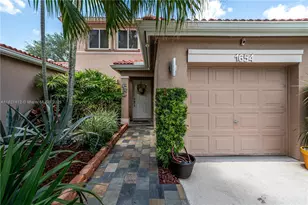 1654 SW 109th Terrace, Davie, FL 33324 - Photo 1