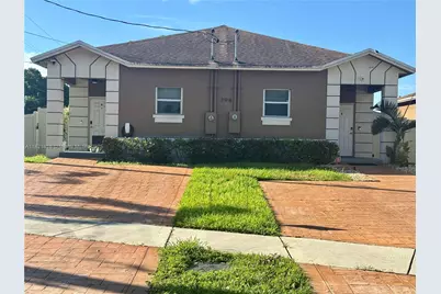 798 NE 43 St #B, Oakland Park, FL 33334 - Photo 1