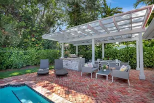 6640 Tarrega St, Coral Gables, FL 33146 - Photo 5