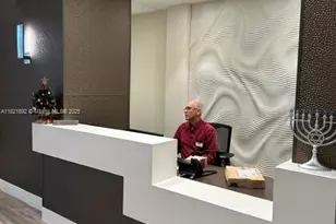 7661 NW 107th Ave, Doral, FL 33178 - Photo 1