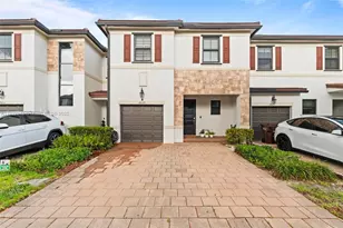 10129 W 32nd Ln, Hialeah, FL 33018 - Photo 1