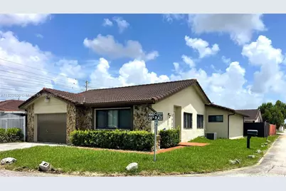 1727 SW 136th Pl, Miami, FL 33175 - Photo 1