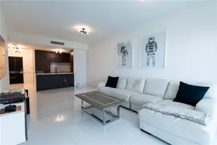 900 Biscayne Blvd, Miami, FL 33132 - Photo 1