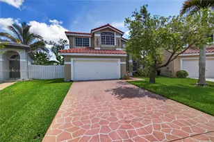 18205 NW 21st St, Pembroke Pines, FL 33029 - Photo 1