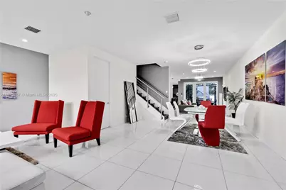 10334 NW 66th St, Doral, FL 33178 - Photo 1