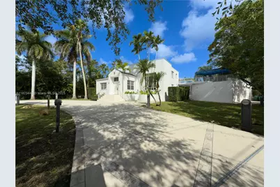8390 SW 94th St, Miami, FL 33156 - Photo 1
