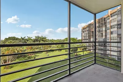 900 Saint Charles Pl #420, Pembroke Pines, FL 33026 - Photo 1
