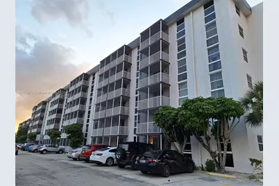 16851 NE 23rd Ave #B101, North Miami Beach, FL 33160 - Photo 1