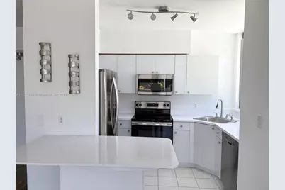 1330 West Ave #413, Miami Beach, FL 33139 - Photo 1