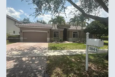 2841 Poinciana Cir #2841, Cooper City, FL 33026 - Photo 1