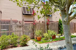 1143 NW 122nd Terrace, Pembroke Pines, FL 33026 - Photo 1