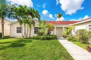 806 NE 214th Ln, Miami, FL 33179 - Photo 1