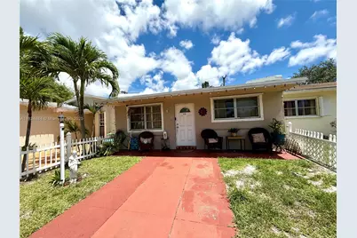 820 N Golf Dr, Hollywood, FL 33021 - Photo 1