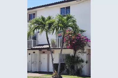 950 SW 104th Ct #C-201, Miami, FL 33174 - Photo 1