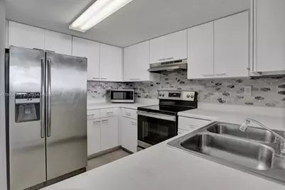 3000 Coral Way #808, Miami, FL 33145 - Photo 1