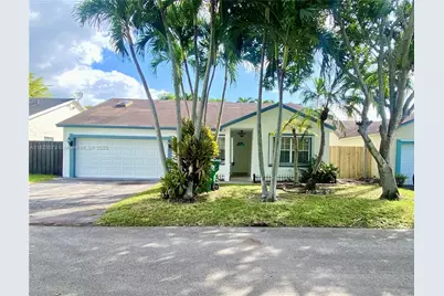 13337 SW 114th Pl, Miami, FL 33176 - Photo 1