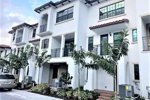 11717 SW 13th Ct, Pembroke Pines, FL 33025 - Photo 1